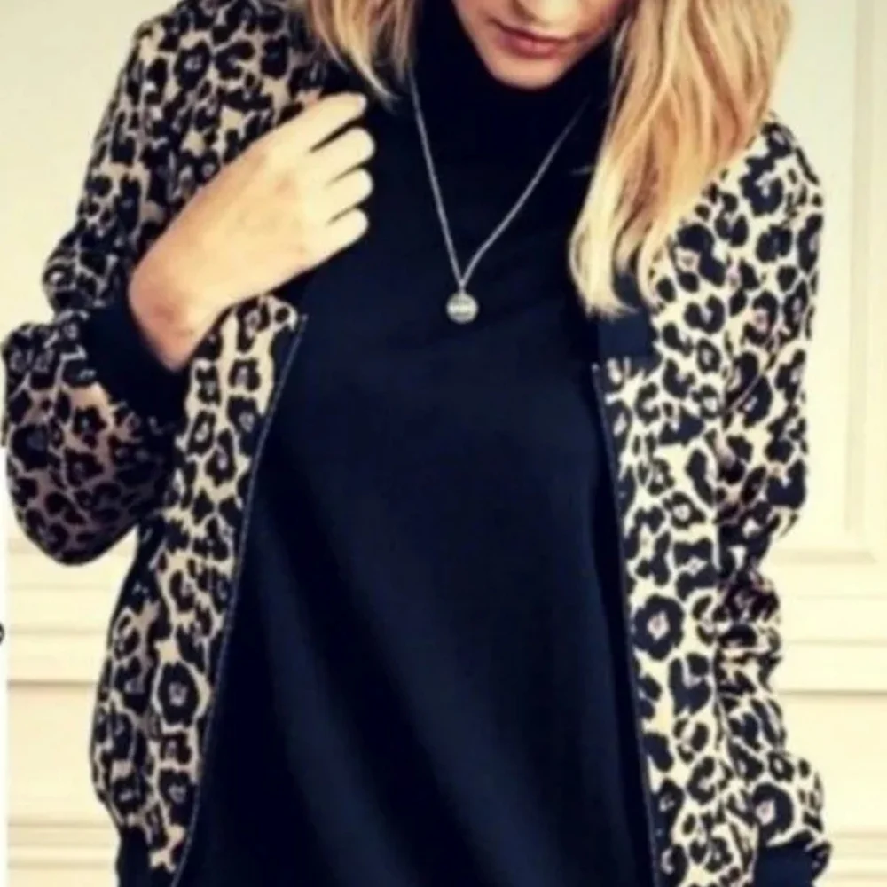 NWT Reversible Jacket Stella & Dot Bomber Leopard Black Zip Small Coat